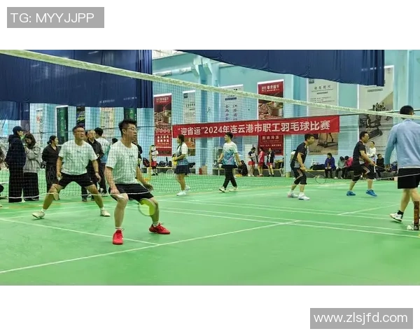 羽毛球比赛经验排行榜揭晓成都羽毛球队荣获第三名佳绩